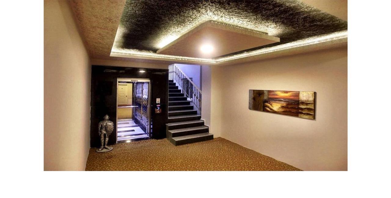 Plaza Hotel Σμύρνη Εξωτερικό φωτογραφία