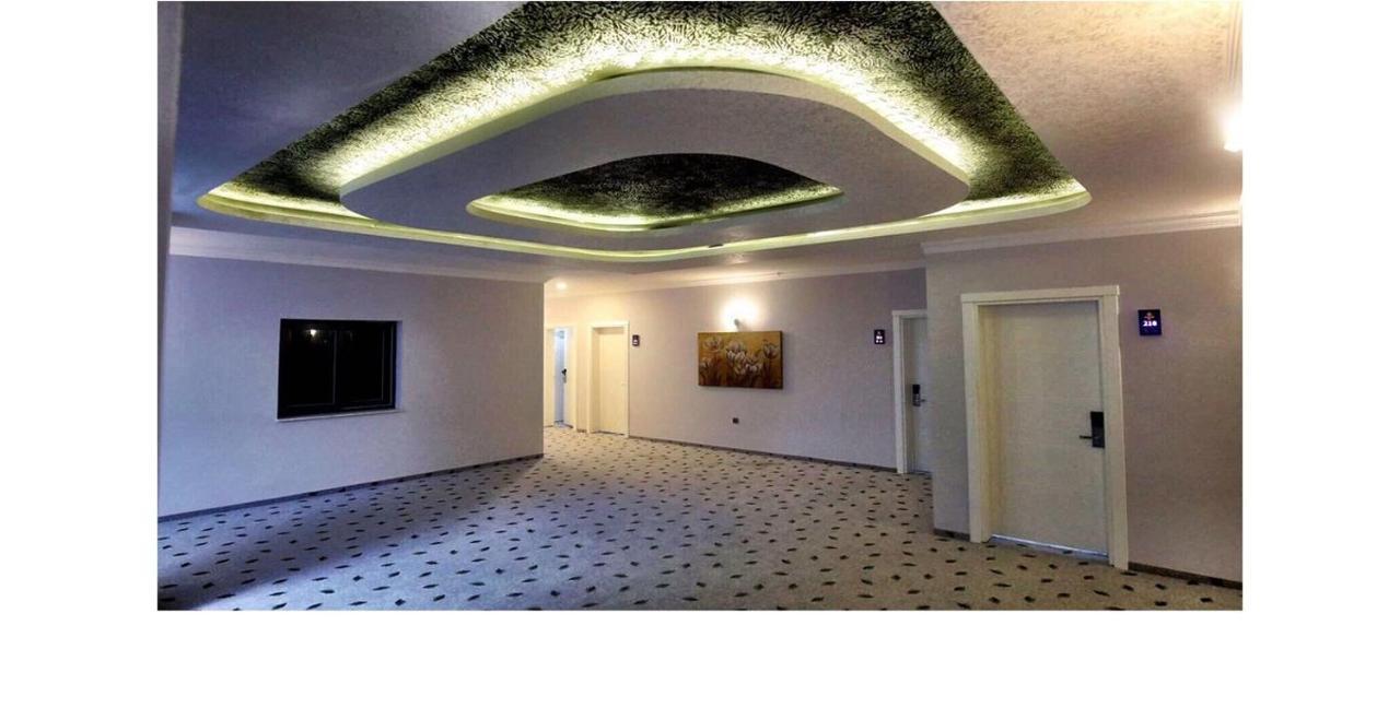 Plaza Hotel Σμύρνη Εξωτερικό φωτογραφία